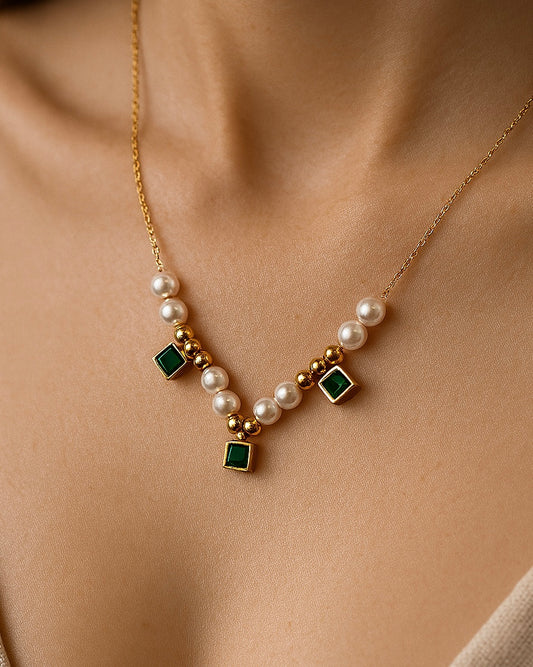 The Glam Dreamland Necklace