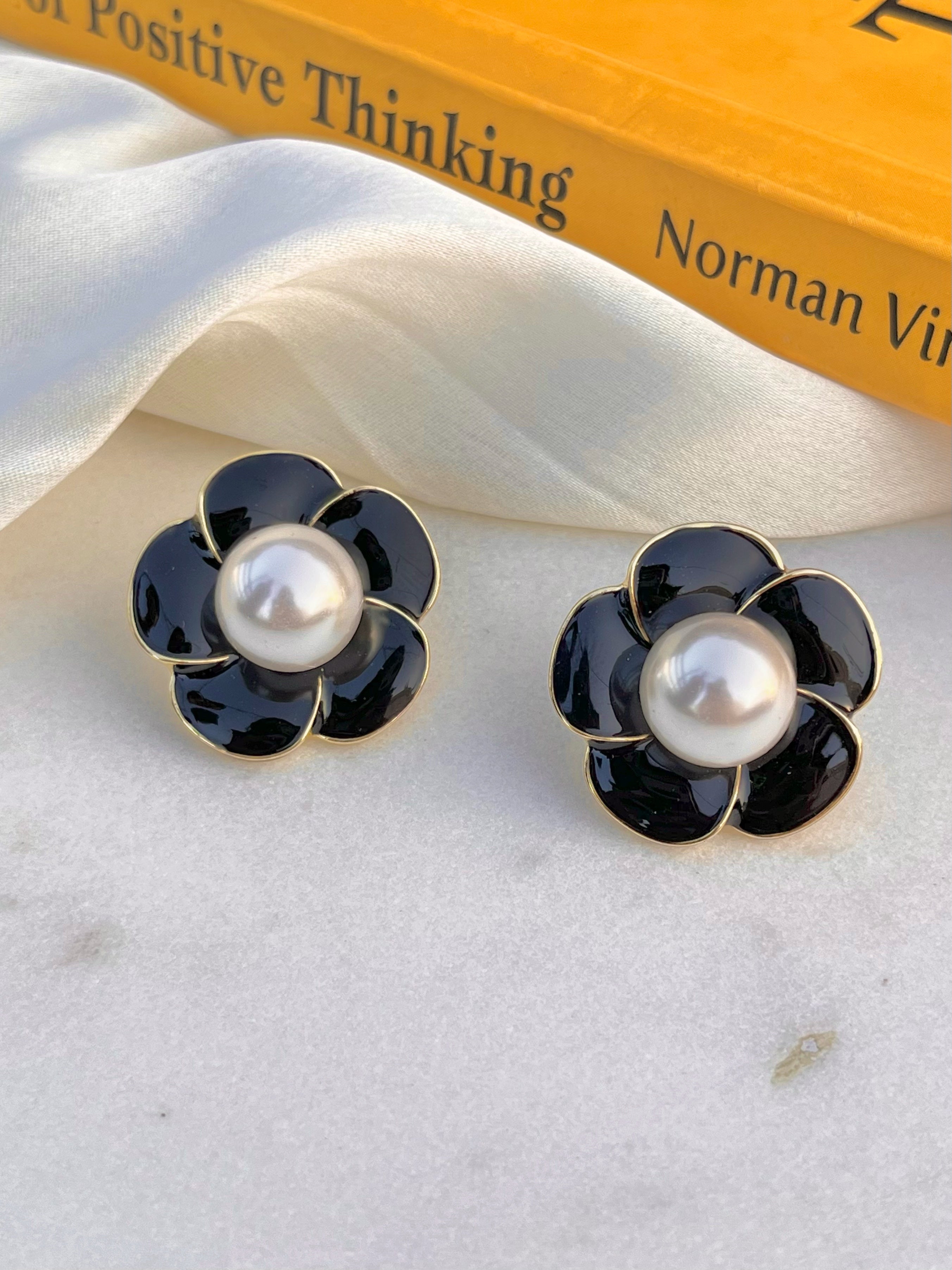 The Black Rose – Jewelsmars The Black Rose – Jewelsmars