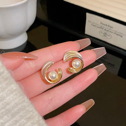 Yumiko Sweet Pearl Earrings- white