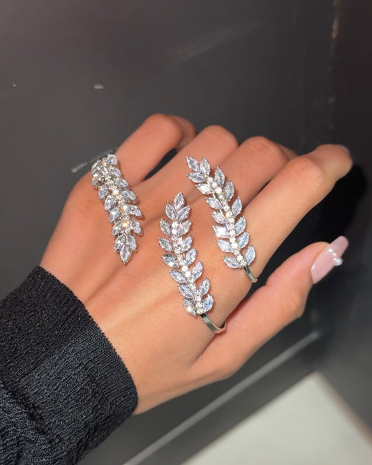 Red Carpet Radiance Hand Jewelery