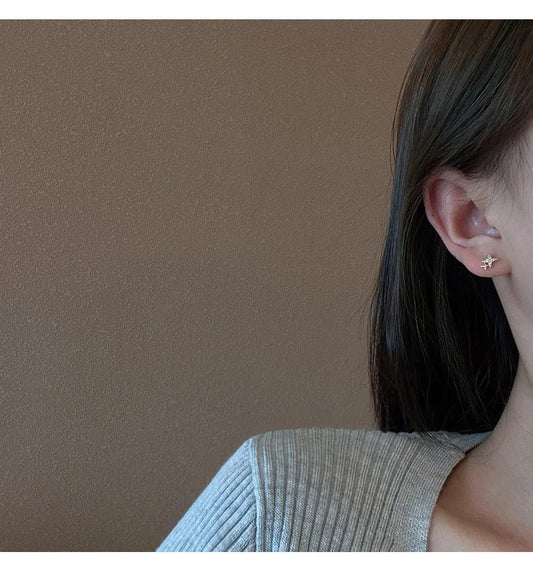 STAR EARCUFF EARRING