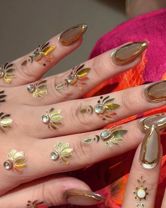 Noor-e-Lotus Bindi Set (sticker mehndi)