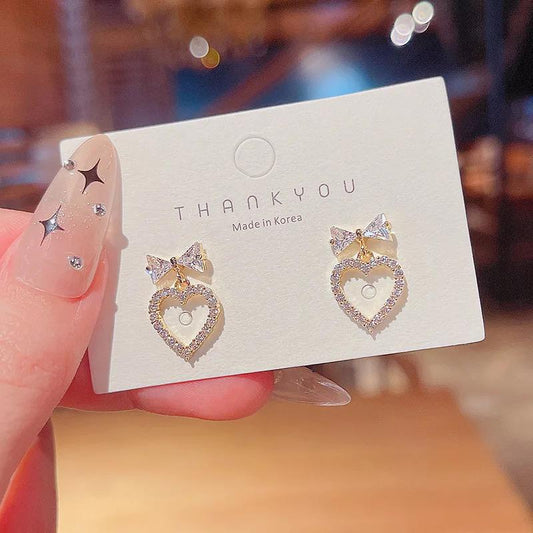 Minimal Heart Bling Earrings