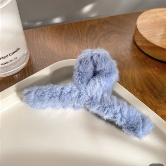 Plushie Sky Blue Claw Clutcher