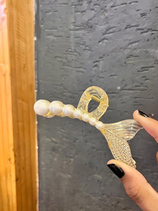 Mermaid Pearl Claw Clutcher