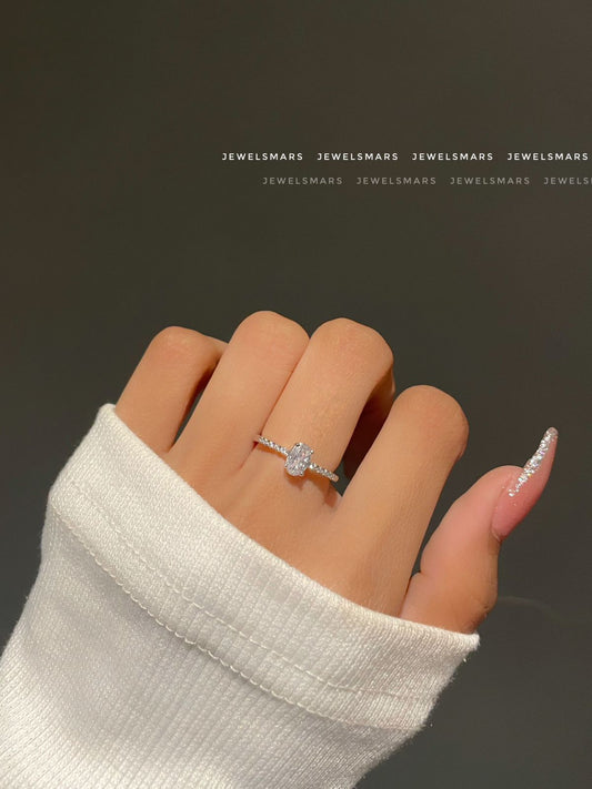 Nora Minimal Promise Ring