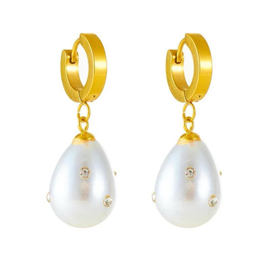 Luxe Pearl Drop Earrings (18k gold plated)