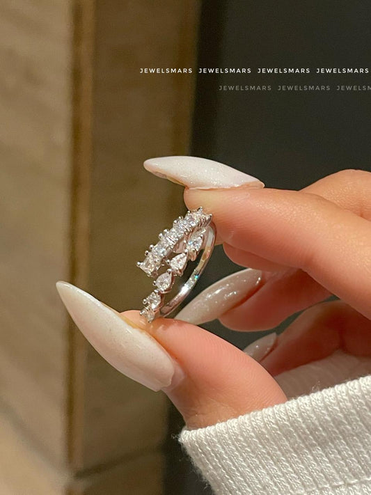 Cathy Rhinestones Ring