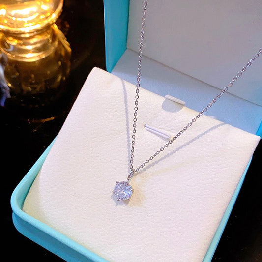 Minimal Solitaire Necklace