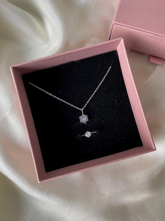 Solitaire Jewelery Gift Box