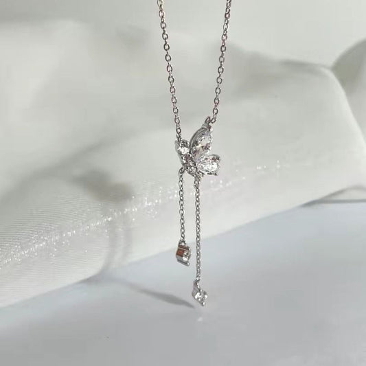 Dreamland Minimal Butterfly Necklace