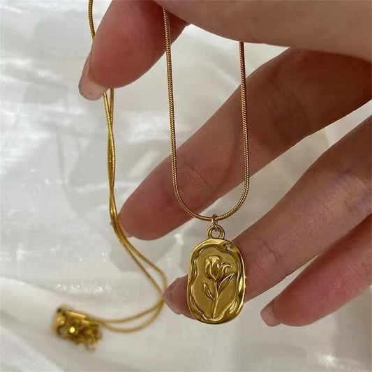 Golden Eden Necklace