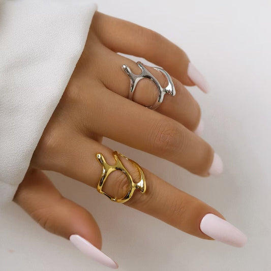 Twist n Twirl Abstract Ring