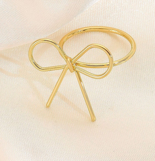 Dainty Darling Bow Ring