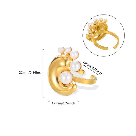 Pretty Little Pearly Ring