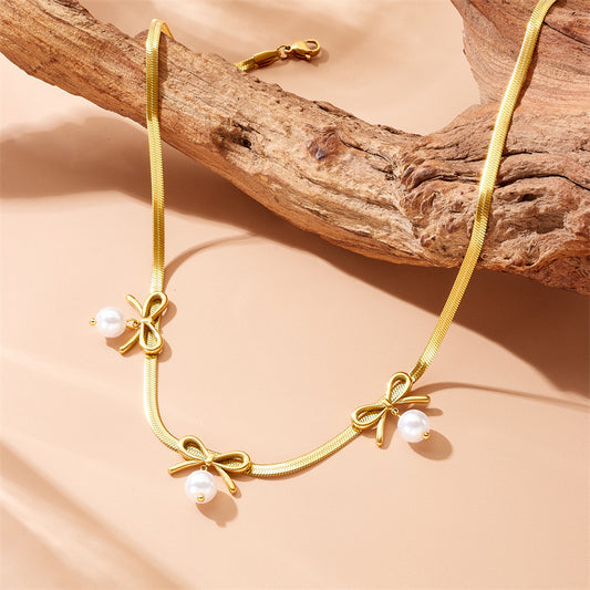 Dramatic Pearl-Bow Necklace