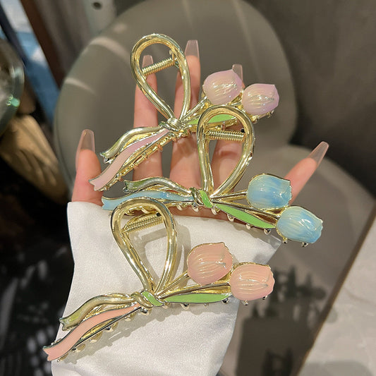 Tulip Tumblr Hair Claw