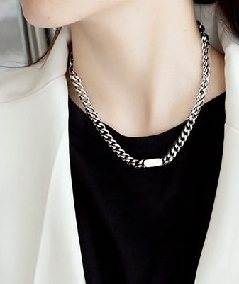 Clunky Silver Unisex Chain Necklace