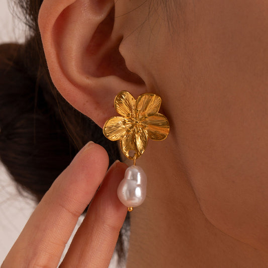 Ophelia Pearl Earrings