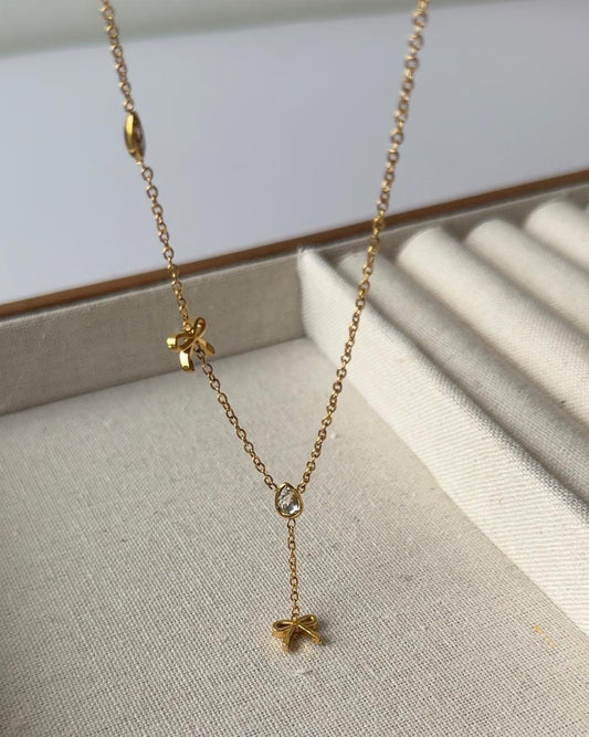 Duchess Dainty Bow Necklace