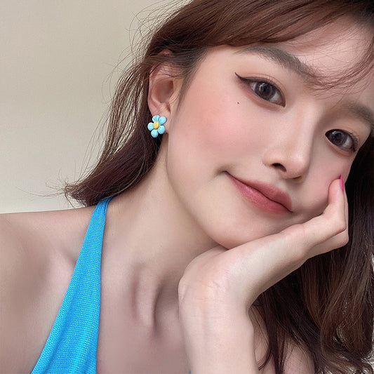 Sprinkles of Daisy Earrings