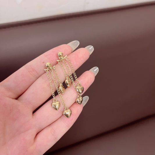 It’s raining hearts! Earrings