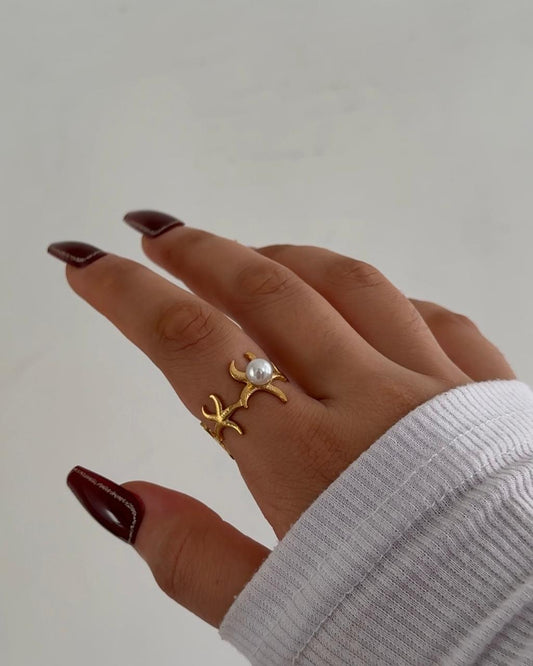 Aqua-girl Pearl Ring