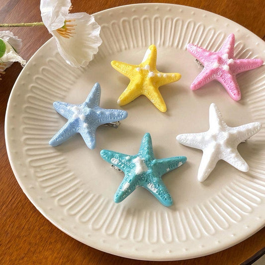 Beach-cation Essential Hair Clip