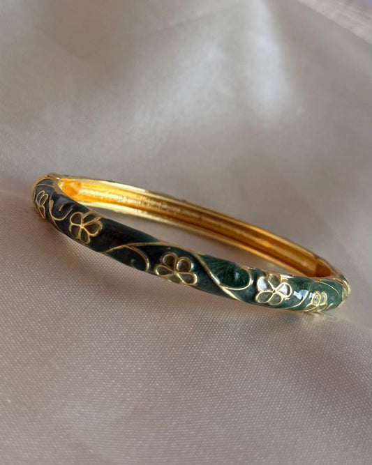 Emerald Enchant Enamel Bangle