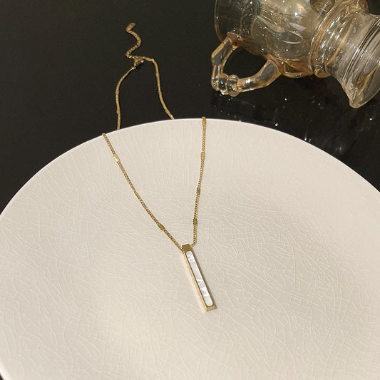 Anastasia Bar Necklace