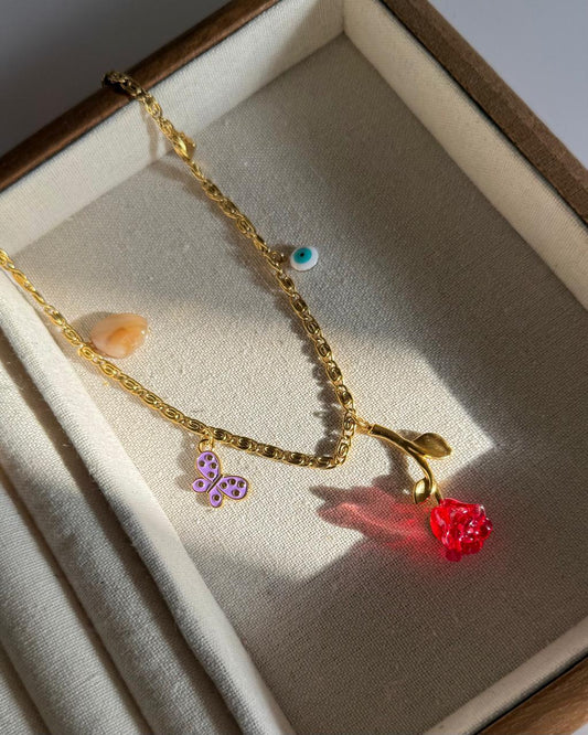 Rose’ Enchantment Necklace