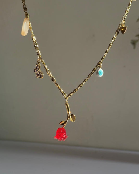 Rose’ Enchantment Necklace