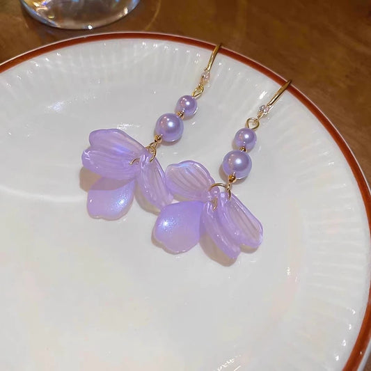 Lilac Euphoria Pearl Earrings