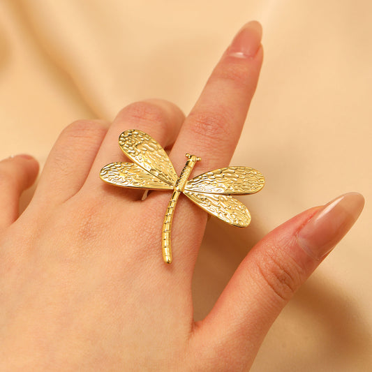 Golden Flutress Ring