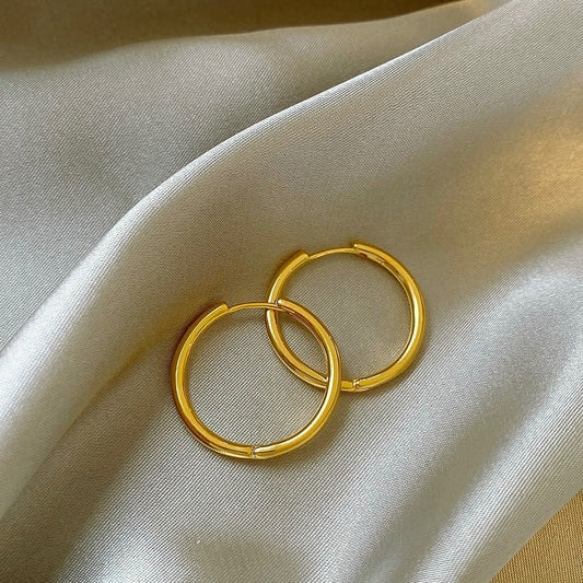 Everyday It-Girl Hoops