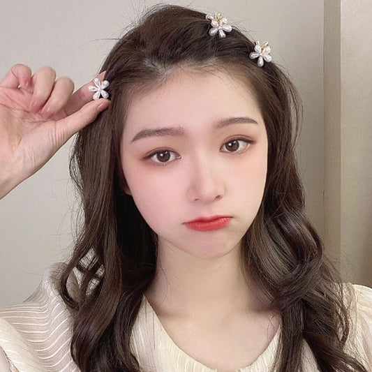 Petite Pearls Flower Hair Clip(1 pc)