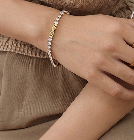 Party gal Rhinestone Bracelet