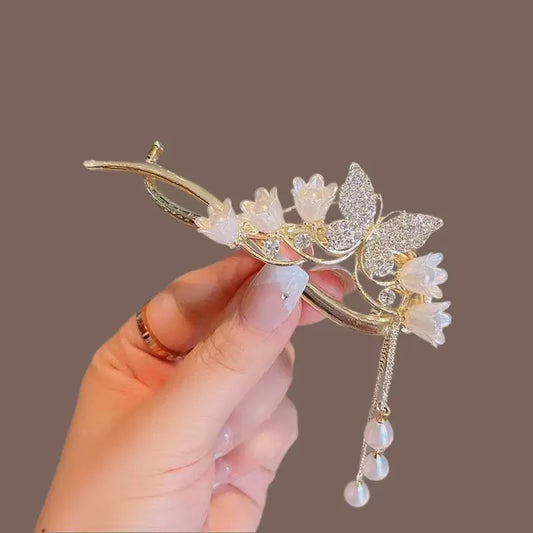 Lily Flutter Hair Clip