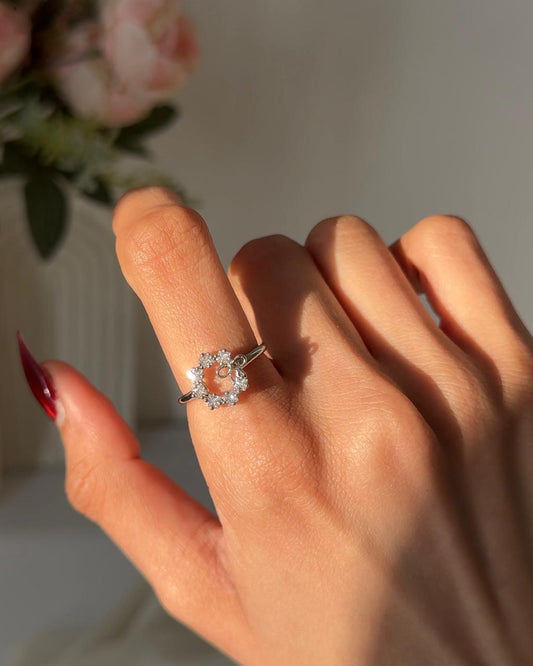 Dainty Bow Halo Ring