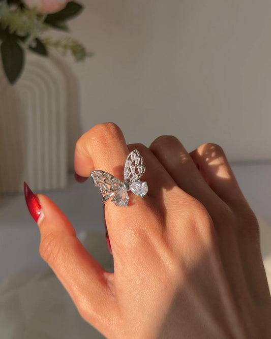 Dreamy Wings Ring