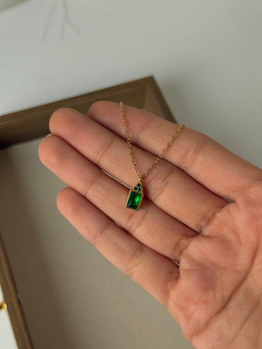 Glinted in Green Necklace