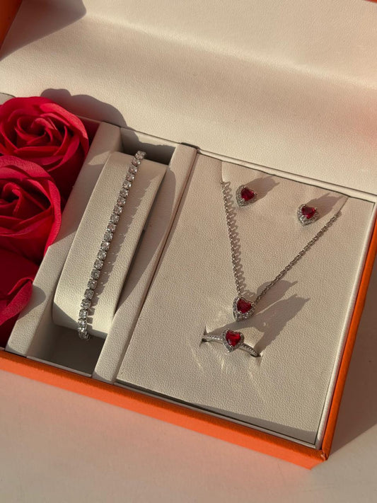 Be my Baby Heart Hamper