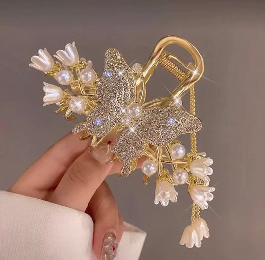 Flutter Blossom Claw Clip