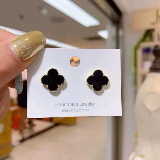 She’s confident! Clover Earrings