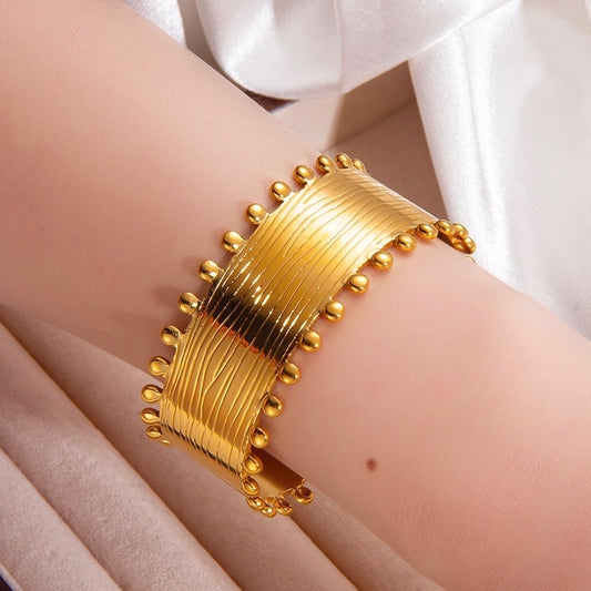 Duchess Dream Golden Bracelet