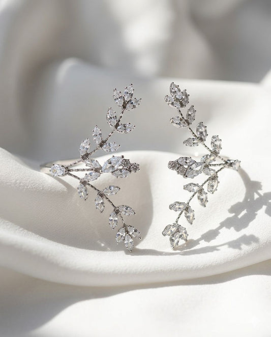 Seraphae Rhinestone Hand Jewellery