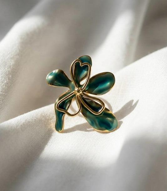 Sea Statement Orchid Ring