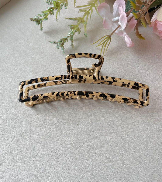 Spotted Muse Claw Clip