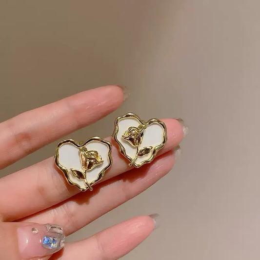 Ivory Romance Melted Heart Studs