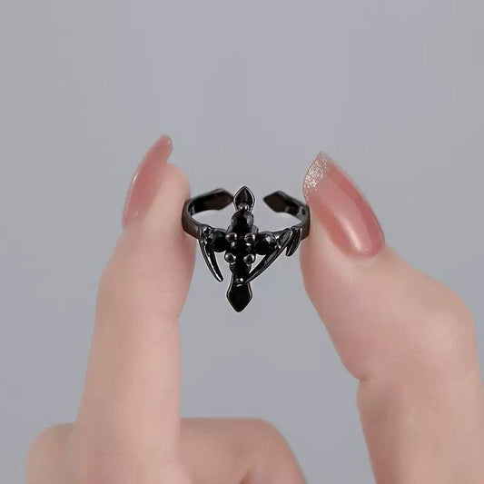 Midnight Fleur Cross Ring